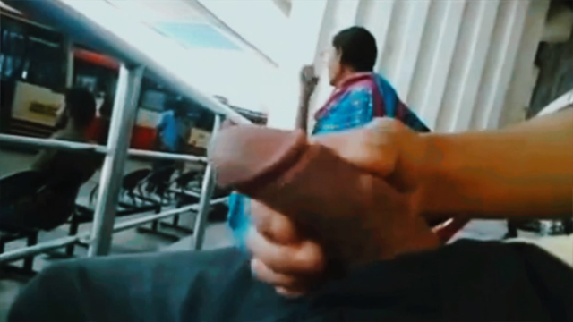 Daring Guy Flash Dick – Infront Of Bass Station Nude